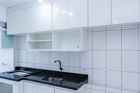 Cozinha de apartamento para alugar com 2 quartos, 55m² em Jaraguá, São Paulo