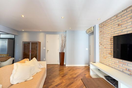 Sala de apartamento para alugar com 1 quarto, 86m² em Cidade Monções, São Paulo