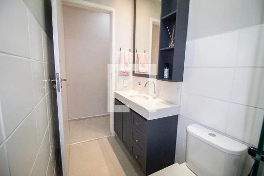 Banheiro da Suíte  de apartamento à venda com 3 quartos, 67m² em Palmeiras, Belo Horizonte