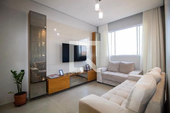 Apartamento à venda com 3 quartos, 67m² em Palmeiras, Belo Horizonte