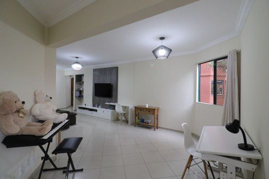 Sala - bay window  de apartamento à venda com 4 quartos, 116m² em Jardim Marajoara, São Paulo