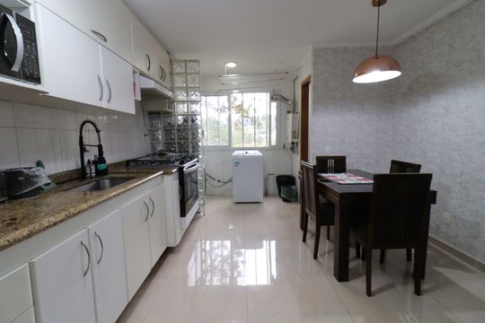 Apartamento à venda com 4 quartos, 116m² em Jardim Marajoara, São Paulo