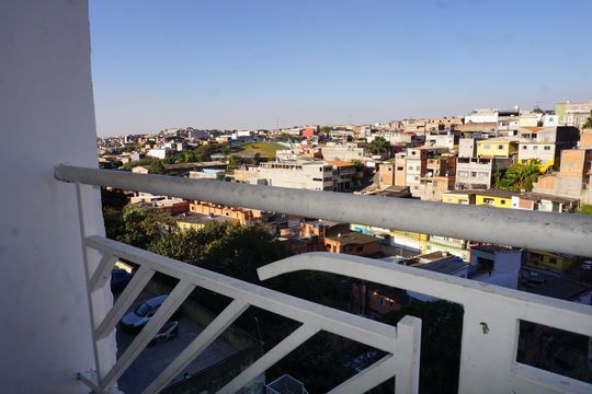 Varanda de apartamento para alugar com 2 quartos, 40m² em Chácaras Caxingui, Embu das Artes