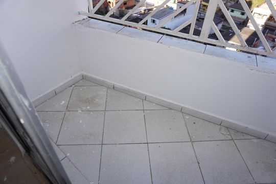 Varanda de apartamento para alugar com 2 quartos, 40m² em Chácaras Caxingui, Embu das Artes