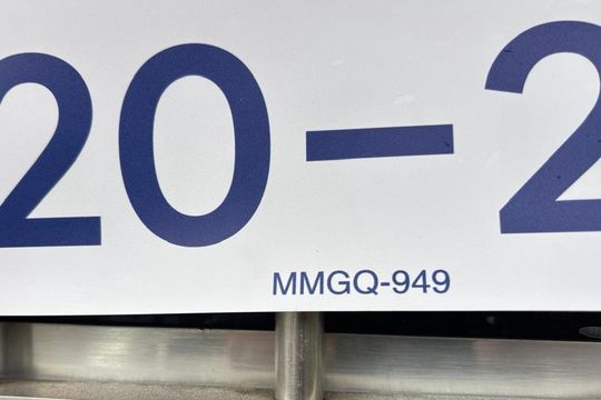 Placa de apartamento para alugar com 2 quartos, 67m² em Taboão, São Bernardo do Campo