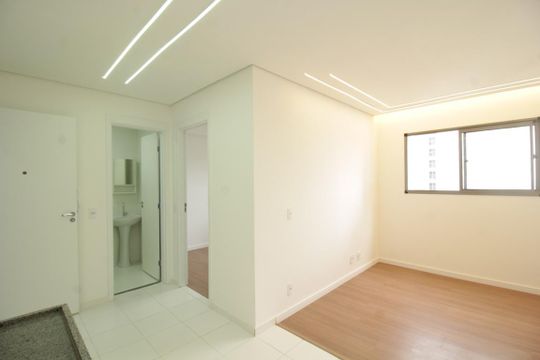 Apartamento para alugar com 1 quarto, 30m² em Vila Albertina, São Paulo