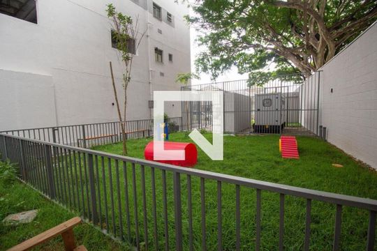 Pet place de apartamento para alugar com 1 quarto, 30m² em Vila Albertina, São Paulo