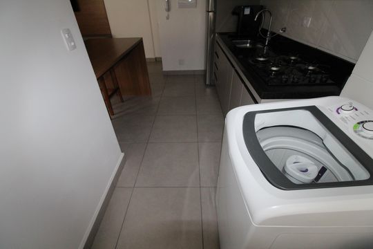 Área de Serviço de apartamento para alugar com 1 quarto, 48m² em Parque Residencial Aquarius, São José dos Campos