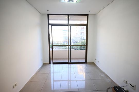 Sala de apartamento para alugar com 3 quartos, 100m² em Vila Osasco, Osasco