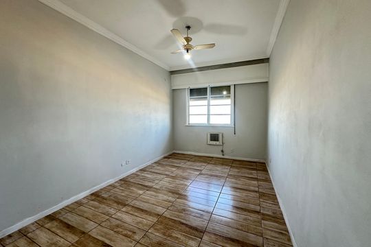 Quarto 1 de apartamento para alugar com 3 quartos, 158m² em Itararé, São Vicente