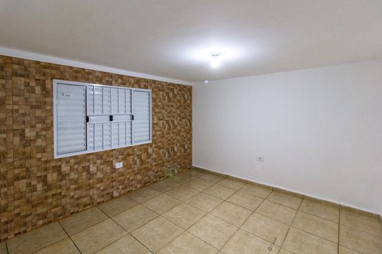 Quarto de casa para alugar com 1 quarto, 50m² em Jardim das Nacoes, Guarulhos