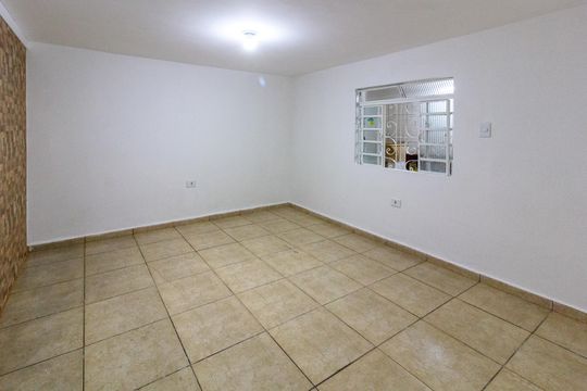 Quarto de casa para alugar com 1 quarto, 50m² em Jardim das Nacoes, Guarulhos