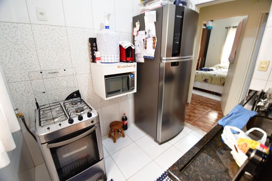Cozinha de apartamento à venda com 2 quartos, 50m² em Bela Vista, Campinas