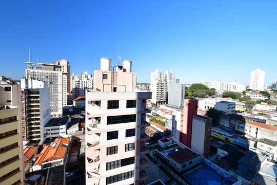  Sala - Sacada Vista de kitnet/studio para alugar com 1 quarto, 45m² em Centro, Campinas