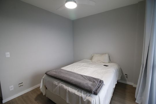 Suite 2 de apartamento à venda com 2 quartos, 77m² em Barra Olímpica, Rio de Janeiro