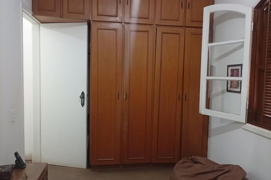 Quarto de casa à venda com 4 quartos, 129m² em Jardim São Paulo, São Paulo