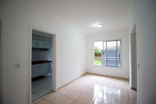 Sala  de apartamento para alugar com 2 quartos, 50m² em Jardim Leocadia, Sorocaba