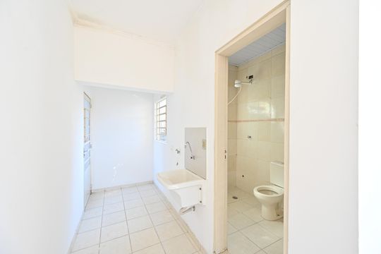 Lavanderia de casa para alugar com 3 quartos, 150m² em Vila da Saúde, São Paulo