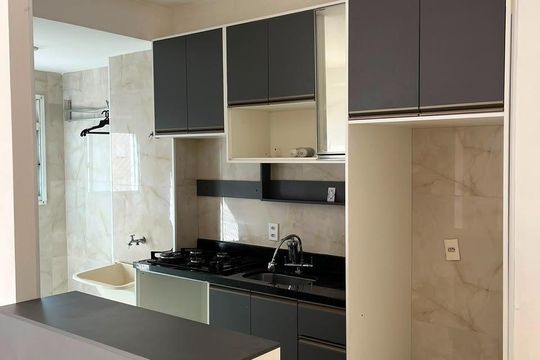 Cozinha de apartamento para alugar com 2 quartos, 51m² em Centro, Barueri