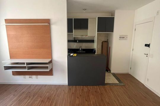 Sala de apartamento para alugar com 2 quartos, 51m² em Centro, Barueri