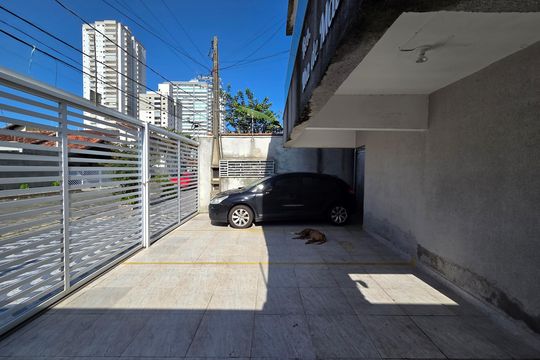 Garagem de casa de condomínio para alugar com 2 quartos, 70m² em Maracanã, Praia Grande