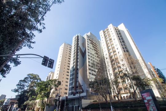 Fachada do Prédio de apartamento para alugar com 1 quarto, 30m² em Brooklin, São Paulo
