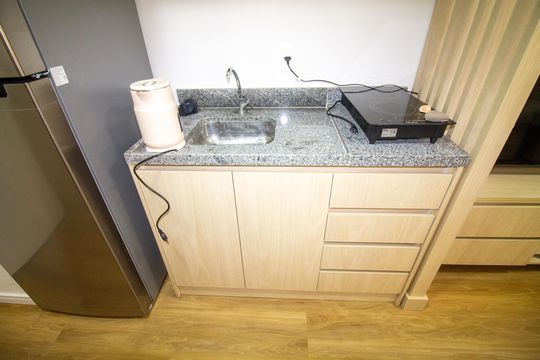 Cozinha  de apartamento para alugar com 1 quarto, 30m² em Brooklin, São Paulo