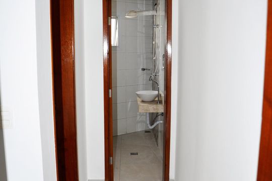 Detalhe - Corredor Quartos de casa à venda com 2 quartos, 68m² em Vila dos Remedios, São Paulo
