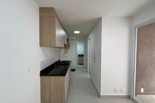 Sala de apartamento para alugar com 2 quartos, 34m² em Parque Industrial Tomas Edson, São Paulo