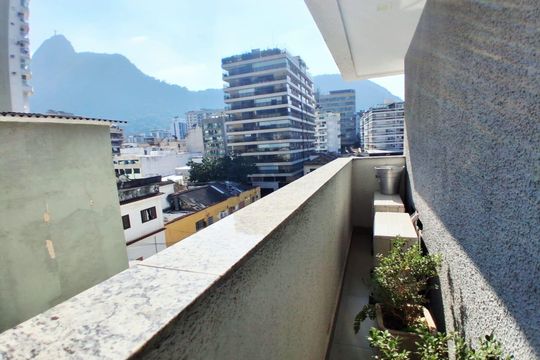 Varanda de apartamento à venda com 2 quartos, 76m² em Botafogo, Rio de Janeiro