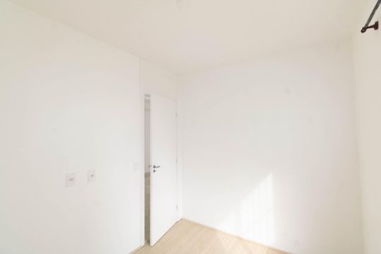 Quarto 2 de apartamento para alugar com 2 quartos, 49m² em Campo Grande, Rio de Janeiro