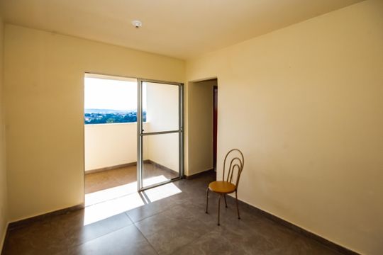 Sala de apartamento para alugar com 2 quartos, 53m² em Jaqueline, Belo Horizonte