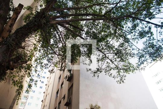 Fachada de apartamento para alugar com 2 quartos, 75m² em Consolação, São Paulo