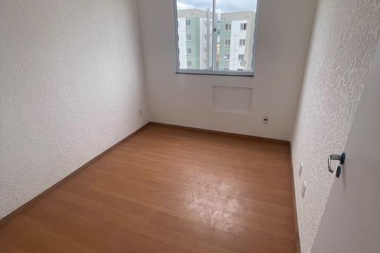 Quarto de apartamento para alugar com 2 quartos, 42m² em Campo Grande, Rio de Janeiro