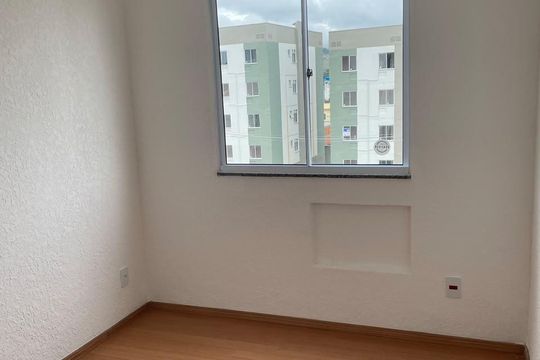 Quarto de apartamento para alugar com 2 quartos, 42m² em Campo Grande, Rio de Janeiro