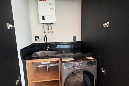 Área de Serviço de apartamento para alugar com 1 quarto, 64m² em Cidade Monções, São Paulo