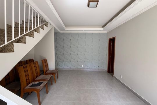 Sala de casa para alugar com 3 quartos, 120m² em Minaslandia, Belo Horizonte
