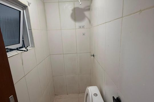 Banheiro de apartamento para alugar com 1 quarto, 33m² em Socorro, São Paulo