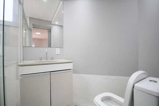 Banheiro da Suíte 1 de apartamento para alugar com 3 quartos, 117m² em Vila Andrade, São Paulo