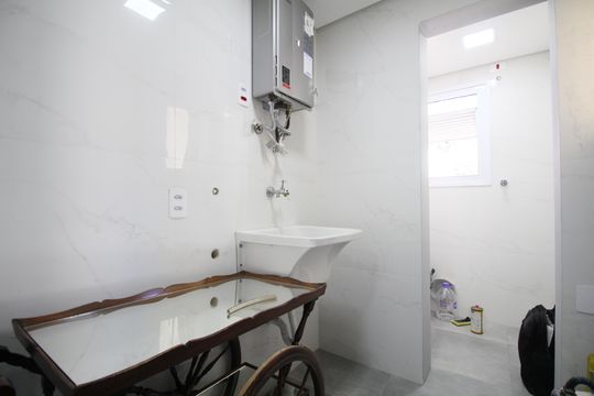Área de Serviço de apartamento para alugar com 3 quartos, 117m² em Vila Andrade, São Paulo