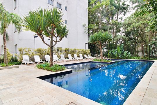 Área comum - Piscina de apartamento para alugar com 2 quartos, 47m² em Jardim Leonidas Moreira, São Paulo