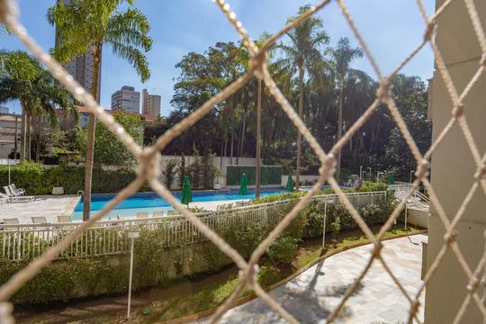 Vista da suíte  de apartamento para alugar com 2 quartos, 79m² em Centro, Diadema