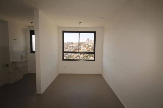 sala de apartamento à venda com 2 quartos, 51m² em Estoril, Belo Horizonte