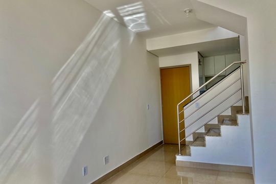 Apartamento à venda com 2 quartos, 122m² em Santa Cruz, Belo Horizonte