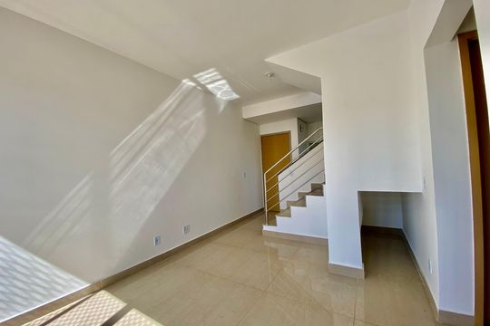 Apartamento à venda com 2 quartos, 122m² em Santa Cruz, Belo Horizonte
