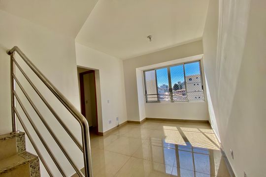 Apartamento à venda com 2 quartos, 122m² em Santa Cruz, Belo Horizonte