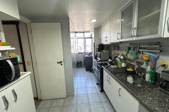 Cozinha de apartamento para alugar com 3 quartos, 82m² em Méier, Rio de Janeiro