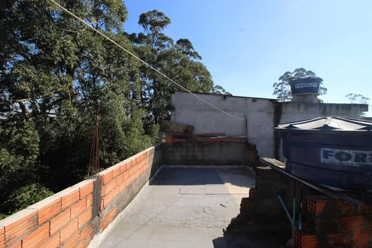 Laje de casa à venda com 3 quartos, 96m² em Gleba do Pêssego, São Paulo