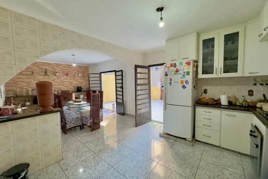 Cozinha de casa à venda com 3 quartos, 250m² em Jardim Las Vegas, Guarulhos