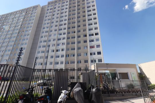 Fachada de apartamento à venda com 2 quartos, 32m² em Parque Erasmo Assunção, Santo André